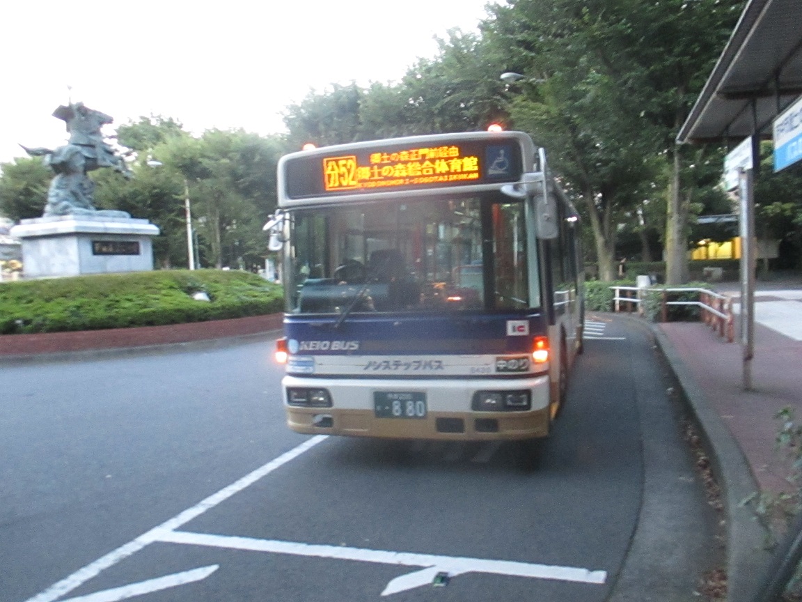 京王バス B40430