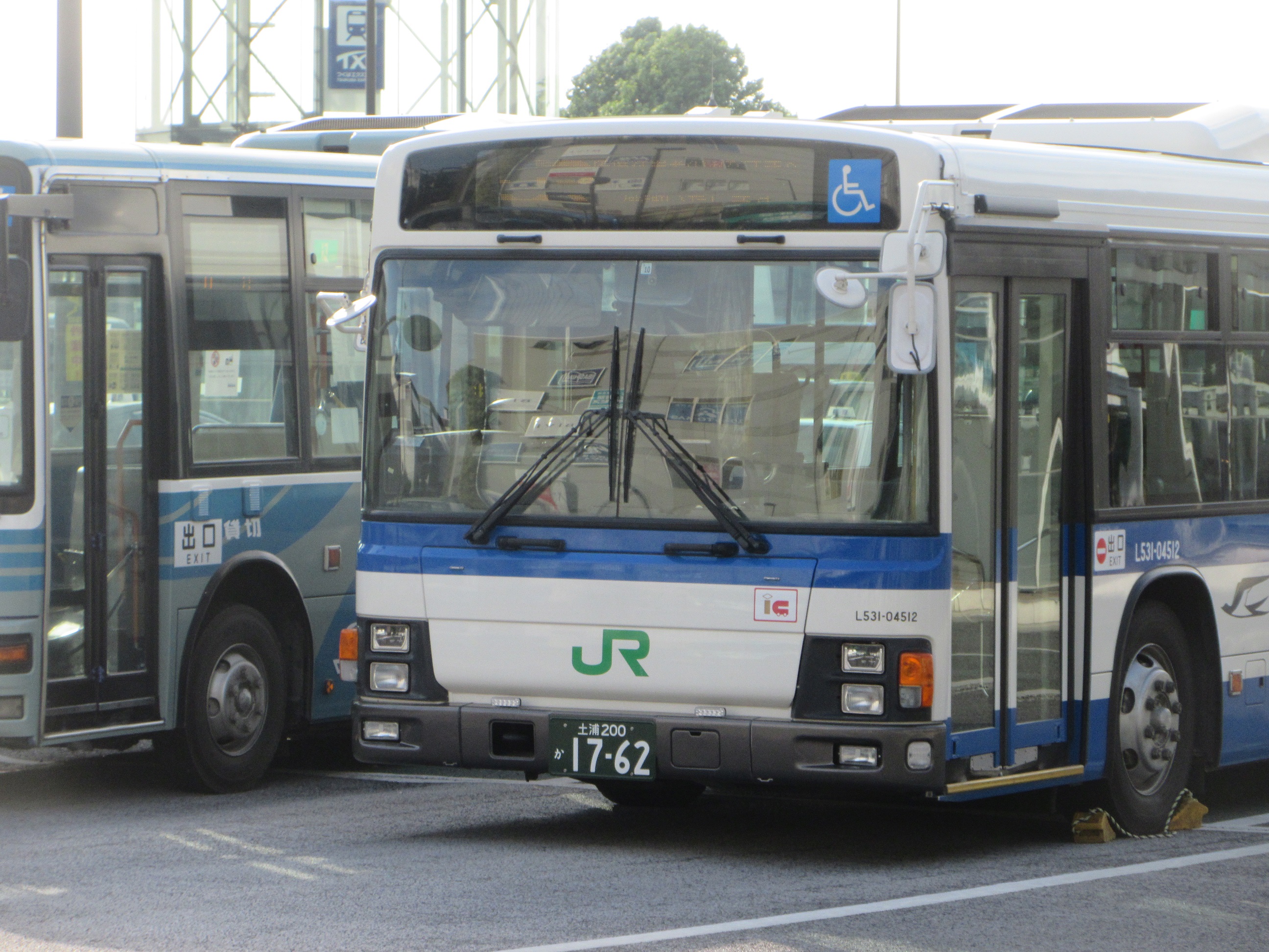 ジェイアールバス関東 L531-04512