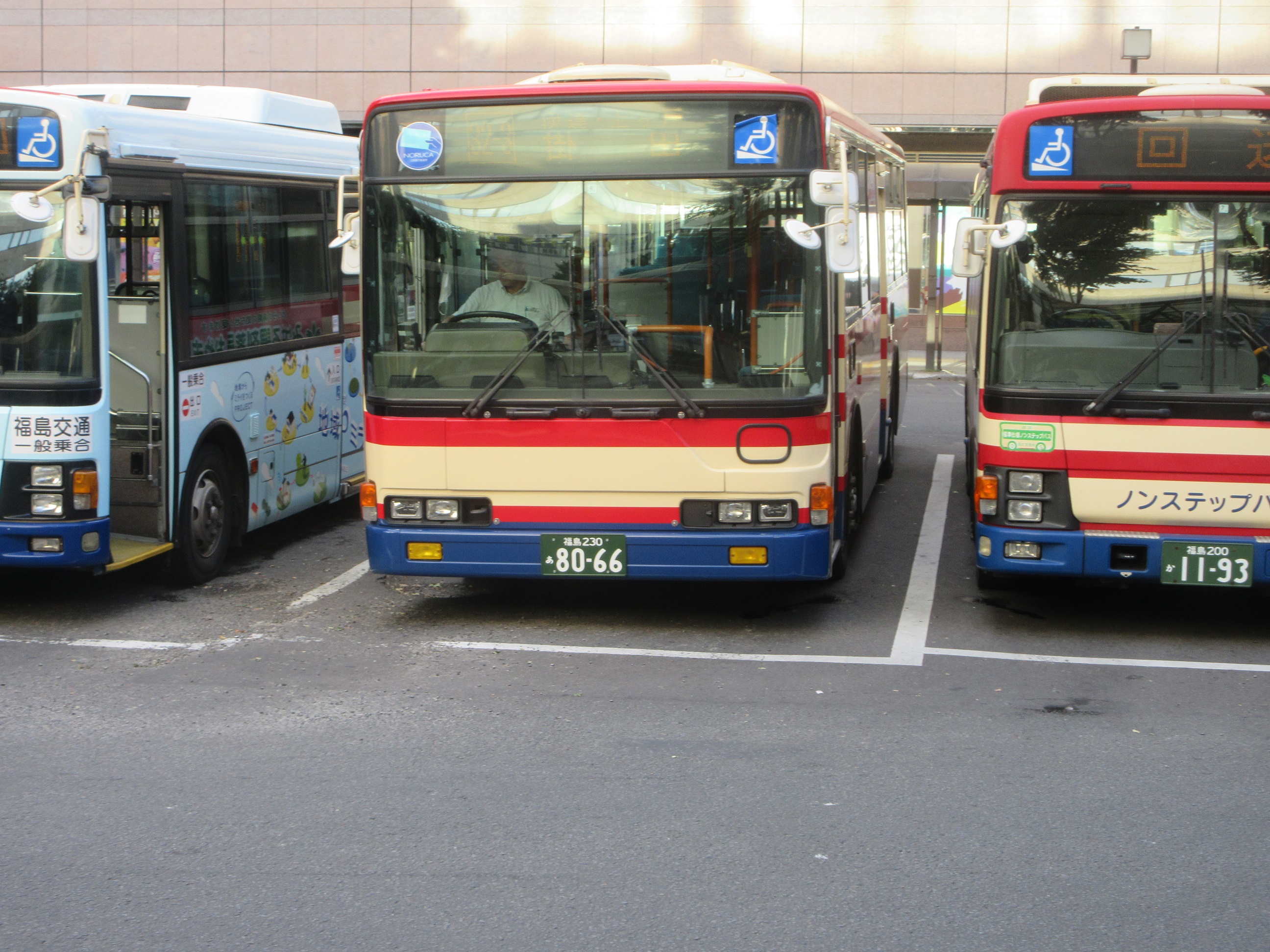 福島 Lee Zii Jia putting on a show forbus today at the Utilita